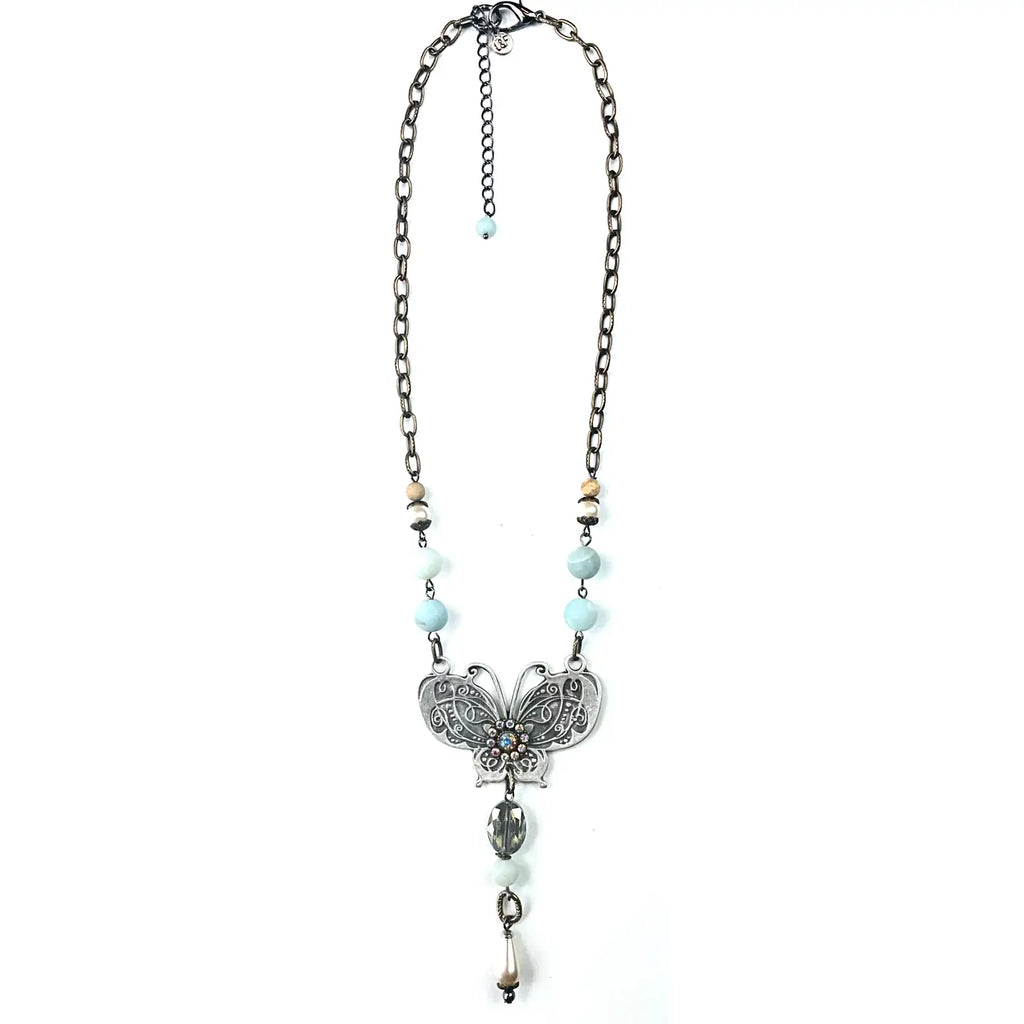 Nk Beaded & Chain W/Butterfly Pendant