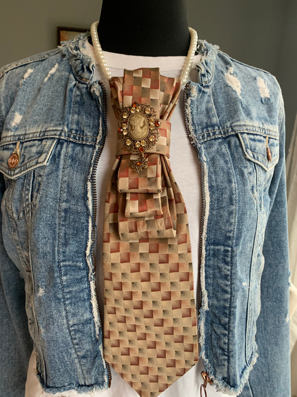 Heather Labas Neutral Geometric Tie Necklace with Ornate Cameo