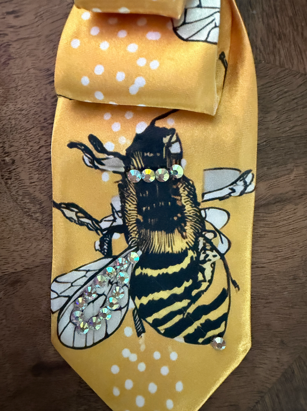 Rare Bird Bee Tie Necklace